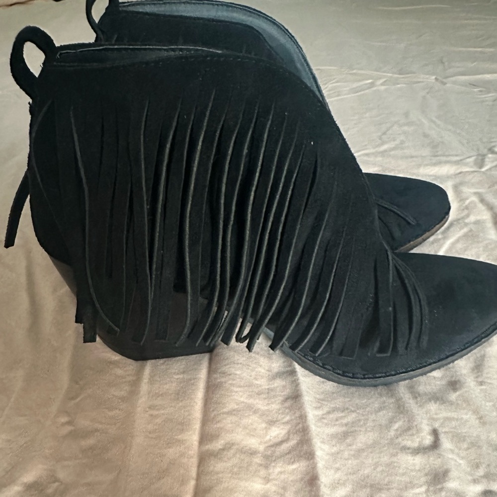 New Coconuts by Matisse Fringe Bootie Heel